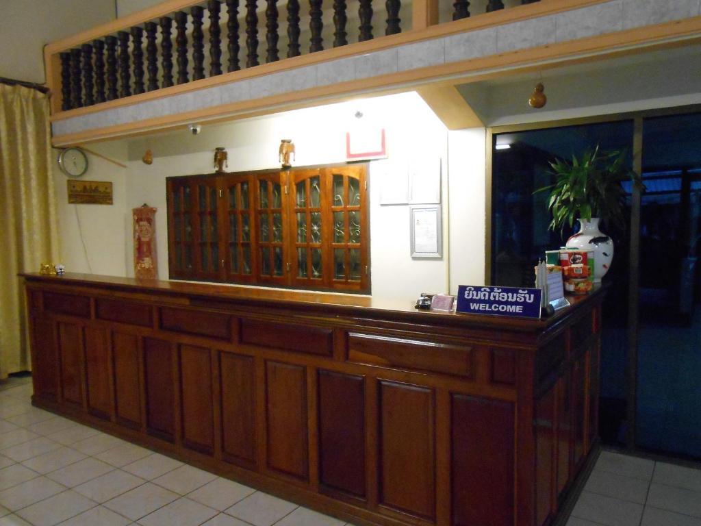Souvanna Hotel 1 Ban Nongdouang Kültér fotó